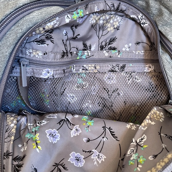NEW Vera Bradley Lighten Up Sporty Backpack in Medium Heather Gray - Picture 11 of 16